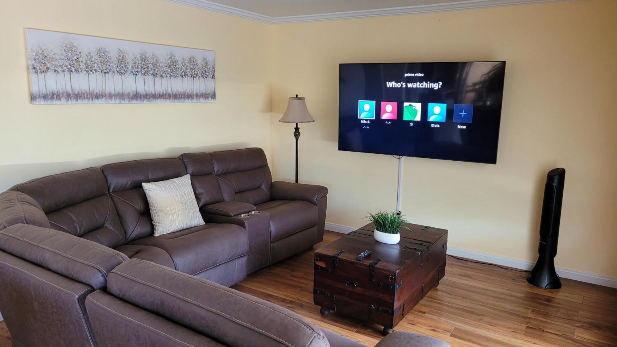 Valley Gem, Spacious 5 Bedroom 3 Bath, Sleeps 11 Los Angeles Exterior photo
